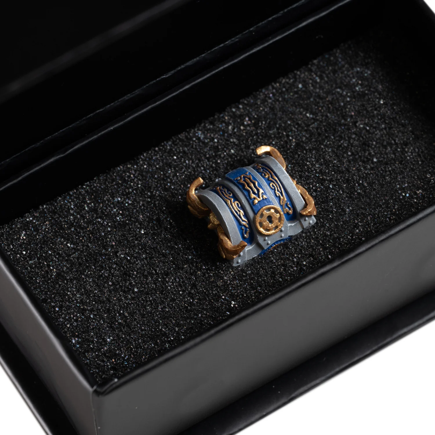 World of Warcraft Alliance Chest Artisan Keycap - Image 6